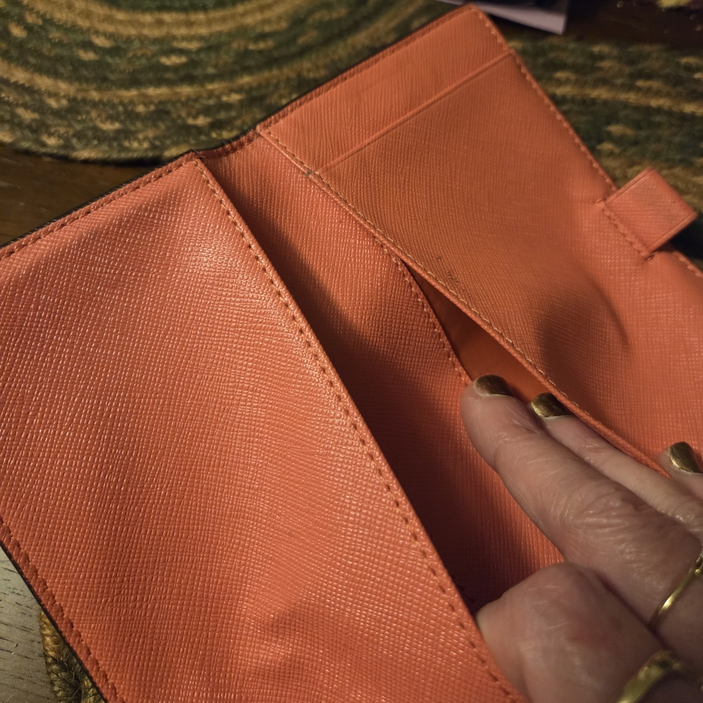 Coach Orange Leather Checkbook Holder GUC very Pretty !! - Picture 5 of 6